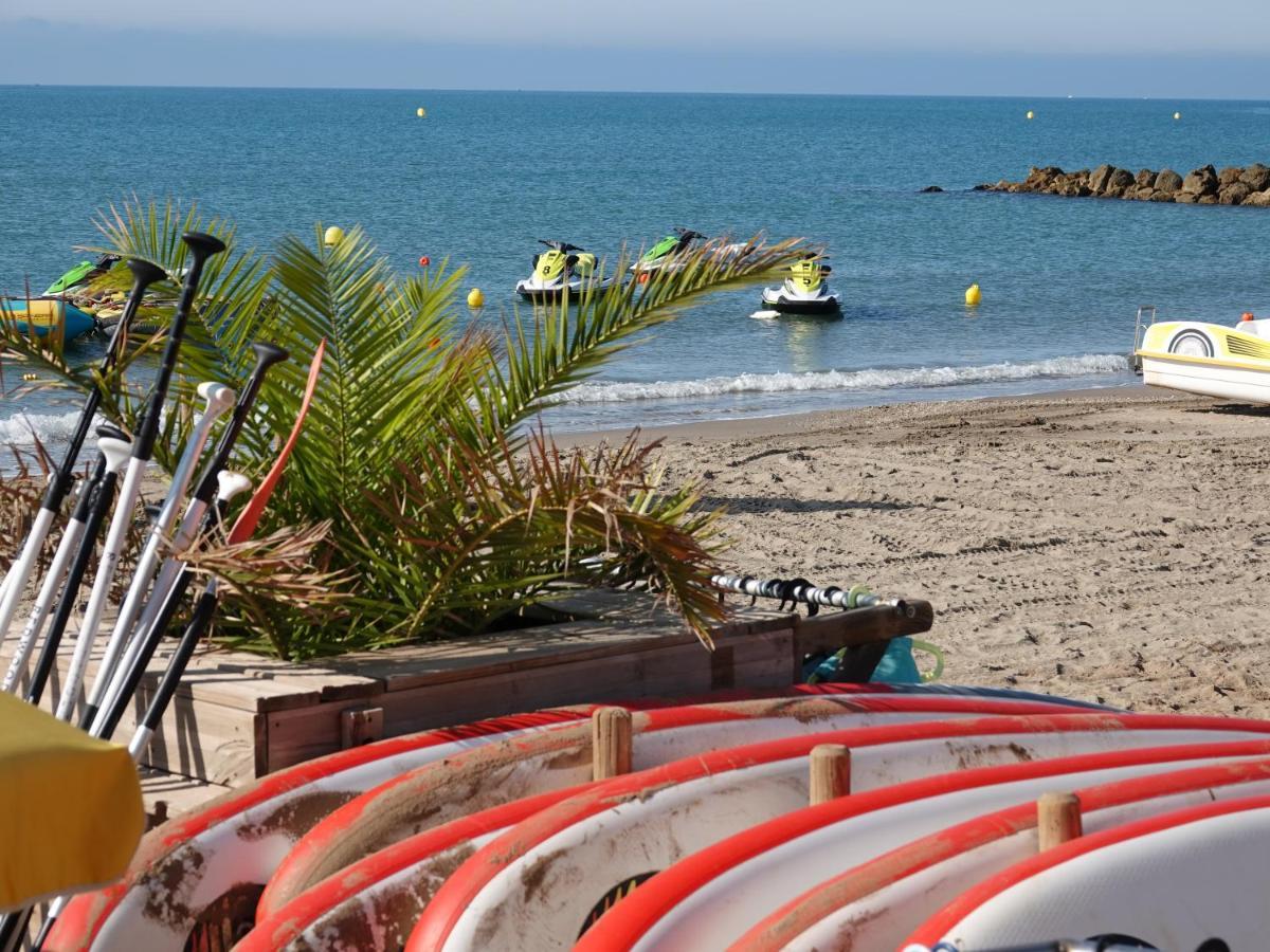 Отель Camping Pleine Mer Виас Экстерьер фото